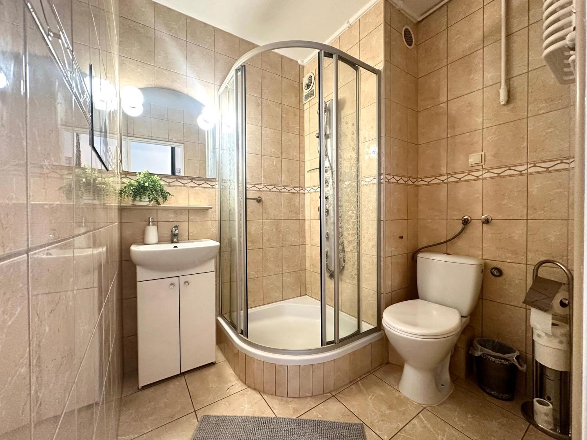 Wita Stwosza Apartment - Self Check-In 20H Wroclaw Ngoại thất bức ảnh